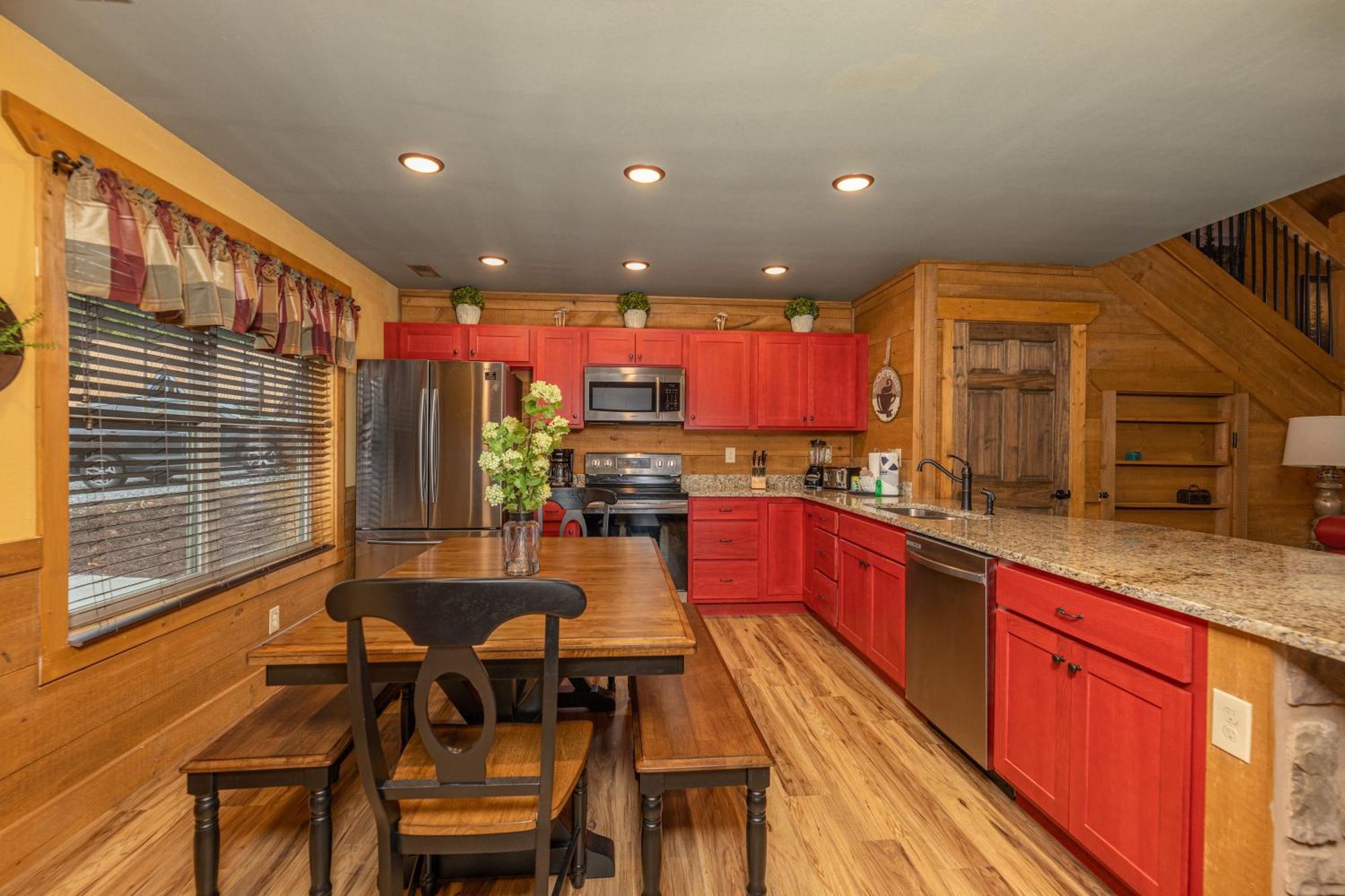 Chalet Tennessee Dream By Eden Crest