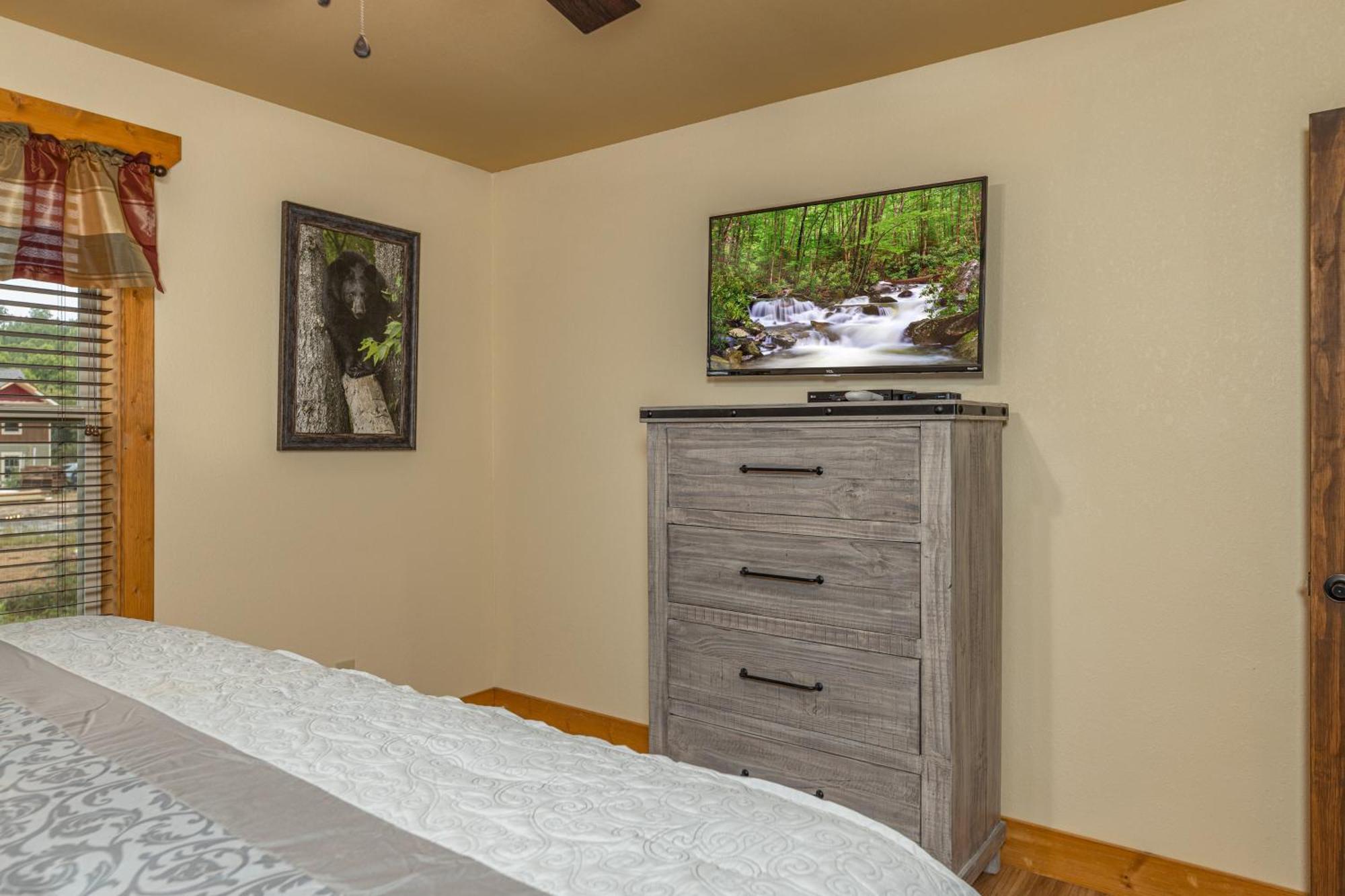 Tennessee Dream By Eden Crest Gatlinburg