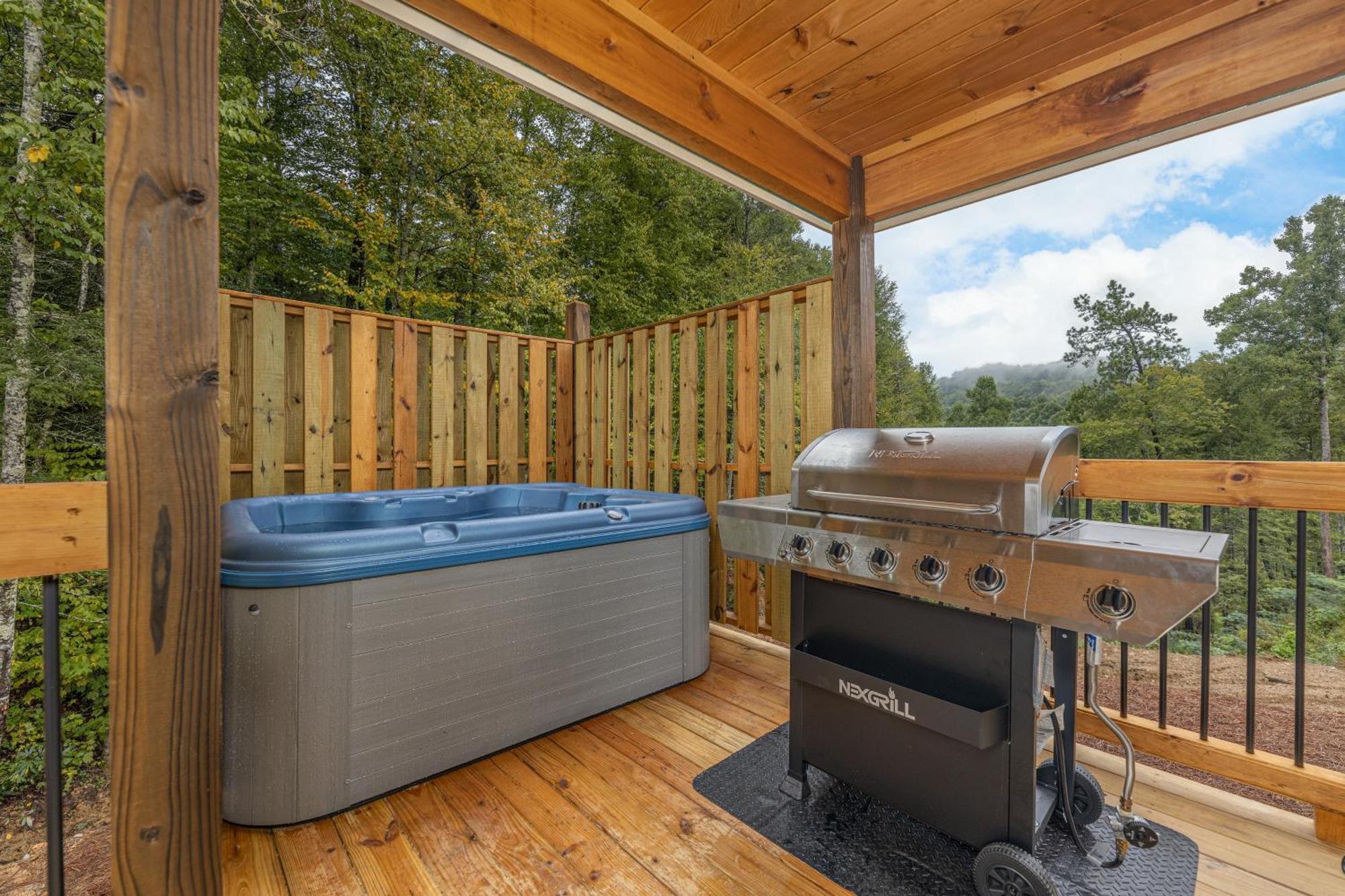 Chalet Tennessee Dream By Eden Crest